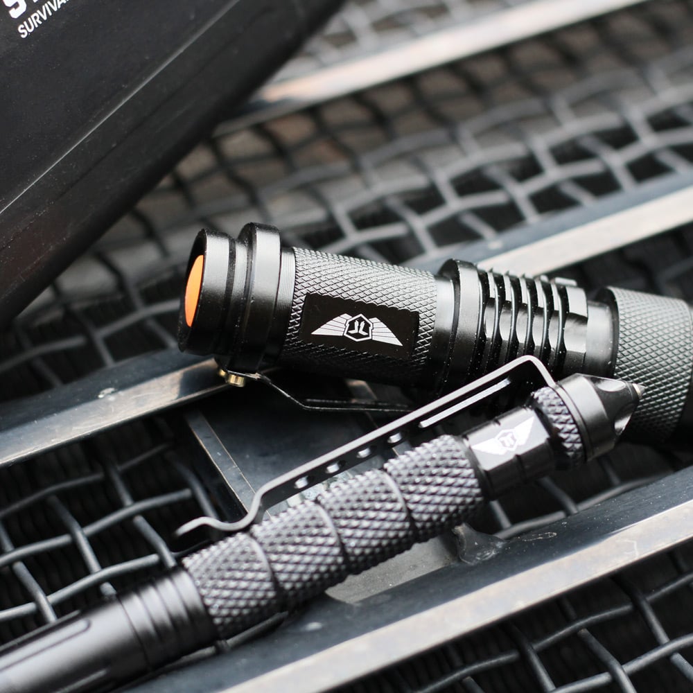 8-In-1 Everyday Carry Kit / Stealth Angel Survival EDC
